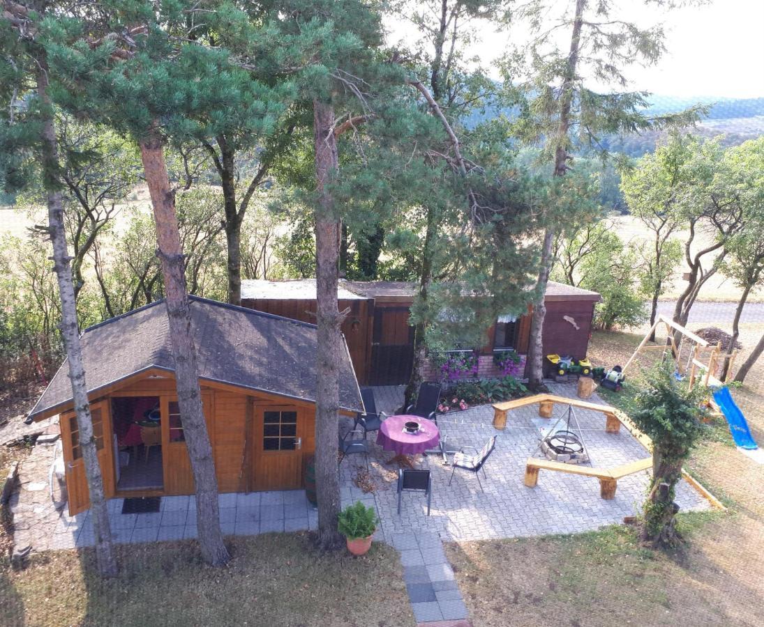 Ferienwohnung Huegelhaus Plütscheid Zewnętrze zdjęcie